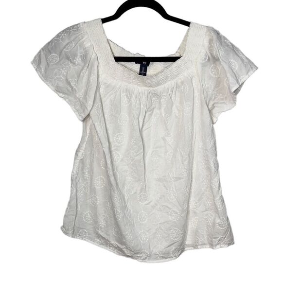 GAP Tops - Gap || White Top || Small